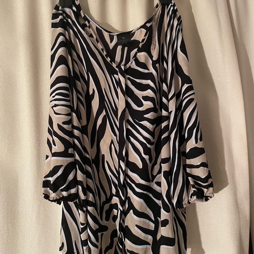Women’s Cold Shoulder Tiger Striped Blouse